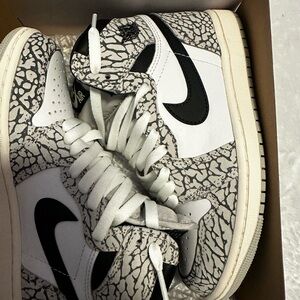 Nike Elephant Print High-Tops